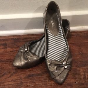 Soda Silver Flats, Size 9
